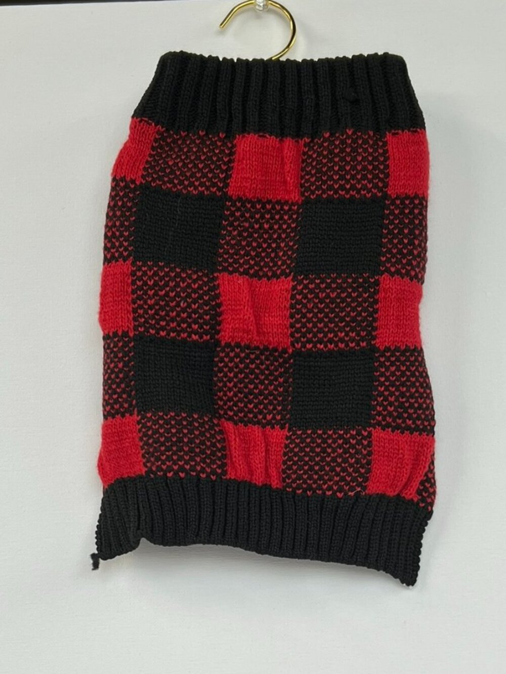 Red & Black Buffalo Plaid Knit Dog Sweater 🐾